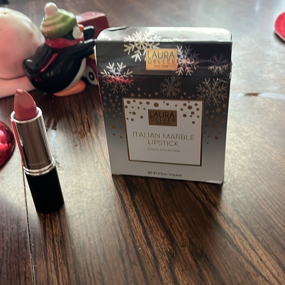 Four piece lipstick set brand new - Picture 2 of 3